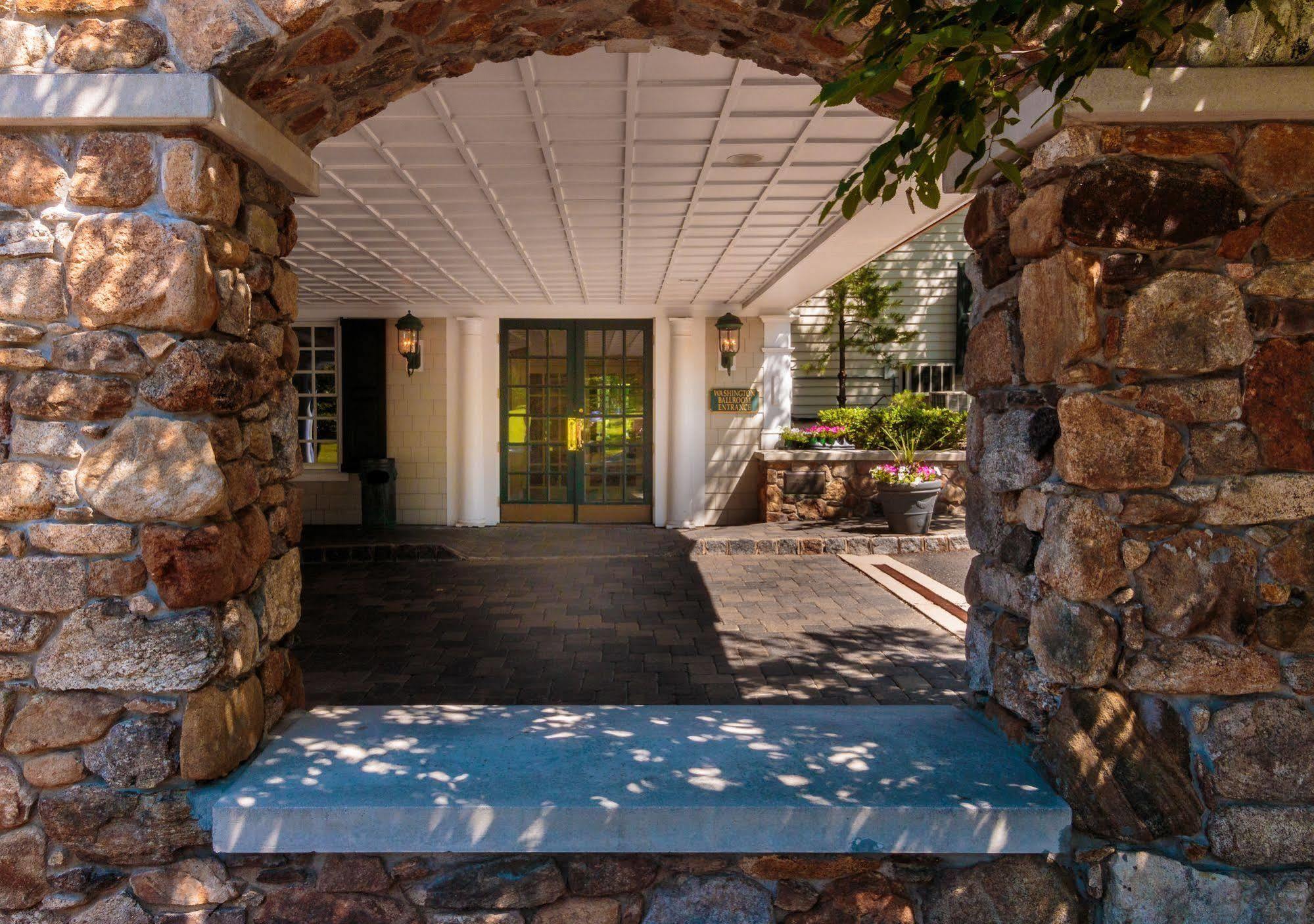 The Olde Mill Inn Basking Ridge Dış mekan fotoğraf