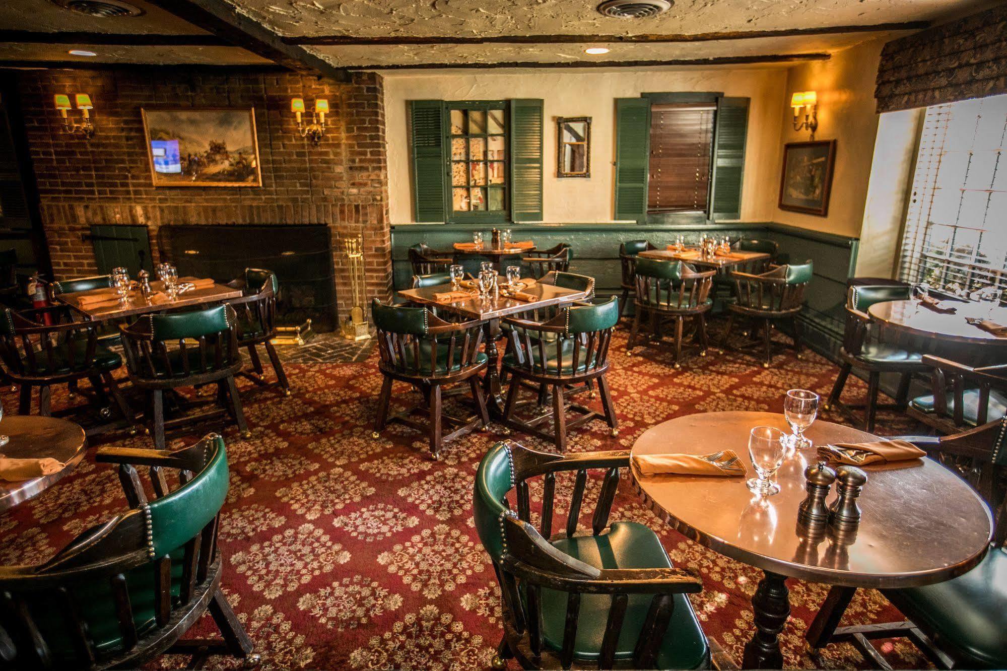 The Olde Mill Inn Basking Ridge Dış mekan fotoğraf